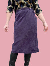 Charger l'image dans la galerie, Jupe vintage Amélina - Panne de velours violet. Taille S, 36, 38. Mikava. Made in France