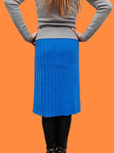 Charger l'image dans la galerie, Jupe vintage Margot - Maille effet plissé bleu azur. Taille M, 38, 40.