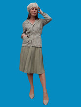 Charger l'image dans la galerie, Ensemble vintage Mila - Veste & jupe plissée. Taille S, 36, 38. Annette Boutique.