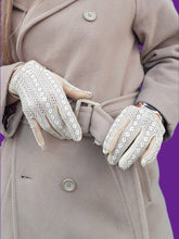 Charger l'image dans la galerie, Gants vintage Joséphine - Cuir et dentelle. Taille 6,5