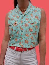 Charger l'image dans la galerie, Chemisette vintage Dorothée - Imprimé liberty turquoise et corail. Taille M, 38, 40. Decade Kiabi.