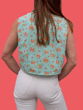 Charger l'image dans la galerie, Chemisette vintage Dorothée - Imprimé liberty turquoise et corail. Taille M, 38, 40. Decade Kiabi.