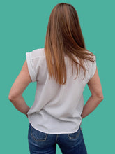 Charger l'image dans la galerie, Chemisette vintage Anissa - Blanche. Taille S, 36, 38. Daniel Duval. Made in France