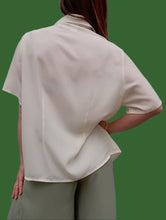Charger l'image dans la galerie, Chemisette vintage Noûr - Broderies Egyptiennes. Taille XL, 42, 44. Claude Bauer.