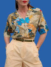 Charger l'image dans la galerie, Chemisette vintage Prisca - Imprimé tropical. Taille M, 38, 40. Adéka. Made in France.