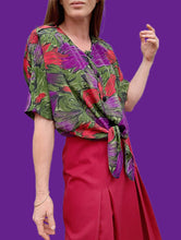 Charger l'image dans la galerie, Blouse vintage Miranda - Fleurie à nouer. Taille XXL, 44, 46. Sunshine.