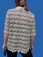 Charger l'image dans la galerie, Chemisier "Seconde" Stephy - Dentelle ajourée Champagne. Taille L, 40, 42.