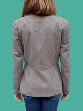 Charger l'image dans la galerie, Blazer vintage Sophie - Laine grise chinée. Col cranté. Taille S, 36, 38. Terry Paris. Made in France.