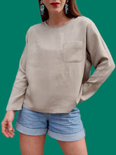 Charger l'image dans la galerie, Haut vintage Mia - Soie gris/beige chinée. Taille XL, 42, 44. Inscription Sonia Rykiel