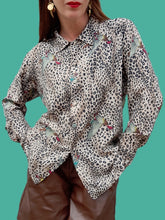 Charger l'image dans la galerie, Chemisier vintage Eugénie - Imprimé léopard et oies sauvages. Taille M, 38, 40. Christina Viva. Made in France.