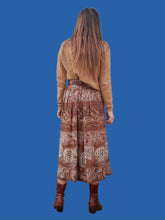 Charger l'image dans la galerie, Jupe vintage Sophia - Rayures à imprimé cachemire et fleurs. Taille XS, 34, 36. Burton