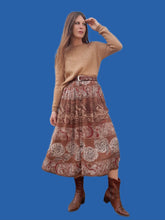 Charger l'image dans la galerie, Jupe vintage Sophia - Rayures à imprimé cachemire et fleurs. Taille XS, 34, 36. Burton