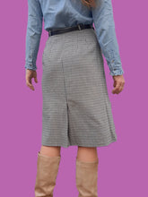 Charger l'image dans la galerie, Jupe vintage Belinda - Pure laine et carreaux vichy bleus et blancs.Taille XS, 34, 36. Gor-Ray. Made in UK