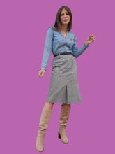 Charger l'image dans la galerie, Jupe vintage Belinda - Pure laine et carreaux vichy bleus et blancs.Taille XS, 34, 36. Gor-Ray. Made in UK