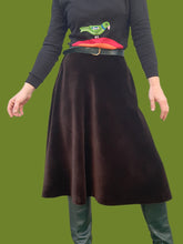 Charger l'image dans la galerie, Jupe vintage Marjorie - Velours marron. Taille XS, 34, 36. Guy Laroche. Made in France.