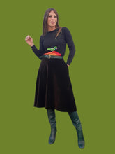 Charger l'image dans la galerie, Jupe vintage Marjorie - Velours marron. Taille XS, 34, 36. Guy Laroche. Made in France.