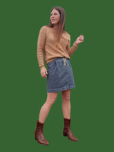 Charger l'image dans la galerie, Jupe "Seconde" Renée - En jean rayée à lacet. Taille L, 40, 42. Ralph Lauren. Made in China.