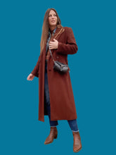 Charger l'image dans la galerie, Manteau vintage Meredith - En laine et cachemire marron chocolat. Taille M, 38, 40. Franck et Fils.