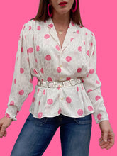 Charger l'image dans la galerie, Chemisier vintage Laure - Blanc à pois roses et flammes irisées. Taille M, 38, 40. Lenvol Paris. Made in France.