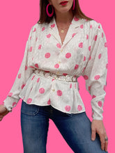 Charger l'image dans la galerie, Chemisier vintage Laure - Blanc à pois roses et flammes irisées. Taille M, 38, 40. Lenvol Paris. Made in France.