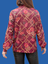 Charger l'image dans la galerie, Chemisier vintage Paula - Violet imprimé chaînes et fleurs. Taille S, 36, 38