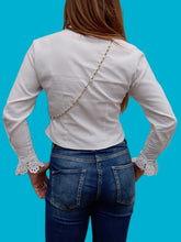 Charger l'image dans la galerie, Chemisier vintage Esmée - Avec dentelle ajourée. Taille XS, 34, 36. Enara Camice. Made in Italy.