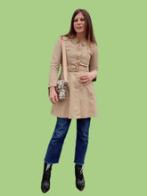 Charger l'image dans la galerie, Trench-coat vintage Justine - Mi-long sable. Taille XS, 34, 36. Clarence Diffusion. Made in France