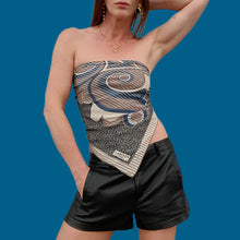 Charger l'image dans la galerie, Foulard vintage Morgan - En pure soie. Volutes. Lanvin Paris. Made in France.