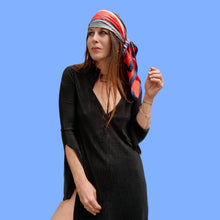 Charger l'image dans la galerie, Foulard vintage Lessly - Pure soie. Imprimé impressionniste. Jacques Fath. Made in France.