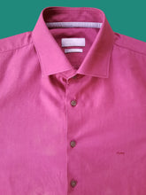 Charger l'image dans la galerie, Chemise "Seconde" Thomas - Violine uni. Taille M, 38, 40. Michael Kors. Modern Fit.