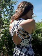 Charger l'image dans la galerie, Robe vintage Amandine - A bretelles croisées au dos. Taille XS ou 34, 36