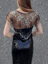 Charger l'image dans la galerie, Cache épaule Charlie - En tulle noir et sequins et strass argentés. Taille Unique. Made in China