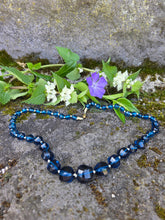 Charger l'image dans la galerie, Collier sautoir Marina - Perles Facettées Bleu Cobalt.  Style Chapelet
