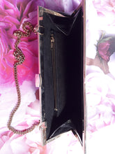 Charger l&#39;image dans la galerie, Pochette vintage Charline - Velours lisse noir et détails de coutures
