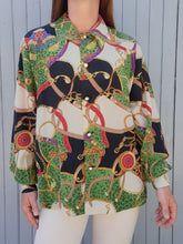 Charger l&#39;image dans la galerie, Chemisier vintage Wendy - 100 % soie, imprimé foulard. Taille L, 40, 42.Fabriqué en France.
