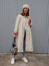 Charger l&#39;image dans la galerie, Trench-coat vintage Annie - Chipie beige. Taille L, 40, 42. Fabriqué en France
