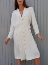 Charger l&#39;image dans la galerie, Robe vintage Colombe - Blanche. Taille XXL, 44, 46. Caroline Rohmer. Made in France.
