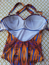 Charger l&#39;image dans la galerie, Maillot de Bain vintage Emmy - Imprimé ethnique. Taille M, 38, 40. Bonnet E. Feba.
