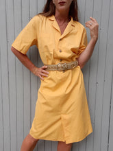 Charger l&#39;image dans la galerie, Robe vintage Candice - Chemise jaune en coton. Taille L, 40, 42. Made in Italy.
