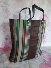 Charger l&#39;image dans la galerie, Sac vintage Carmen - Grand cabas de course. Made in Spain.
