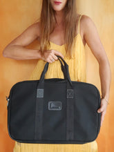 Charger l&#39;image dans la galerie, Sac de voyage Caroline - Valise week-end en toile noire. Lancel. Made in France
