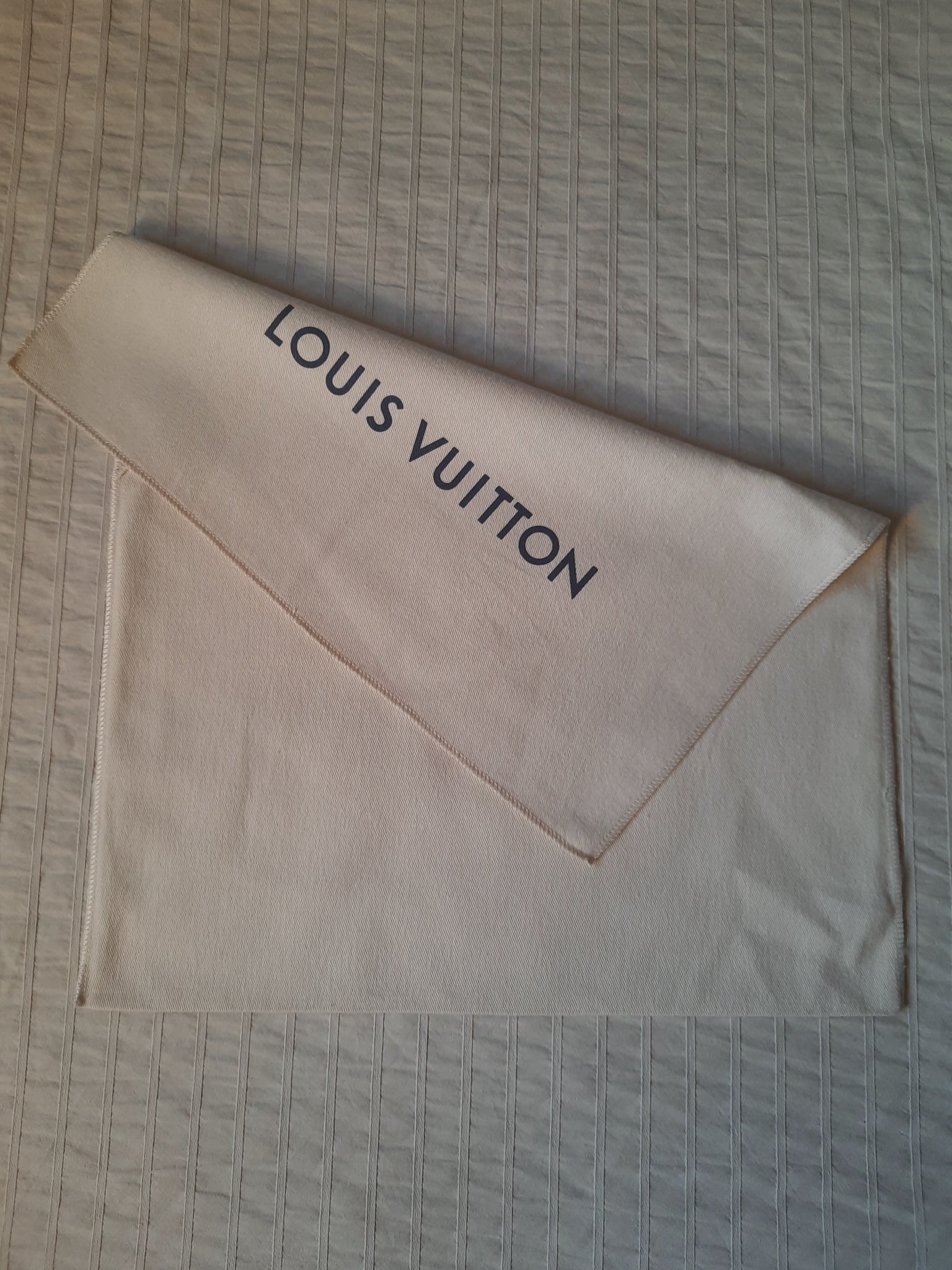 080 Pre-owned Authentic Louis Vuitton Dust Bag Fit for Alma –  Thriftinghills LLC