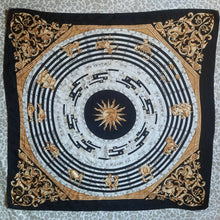 Charger l&#39;image dans la galerie, Foulard vintage Christina - Signes astrologiques.
