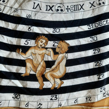 Charger l&#39;image dans la galerie, Foulard vintage Christina - Signes astrologiques.
