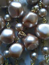 Charger l'image dans la galerie, Collier Darcy - Double rangs de perles champagnes. Agatha. Made in France
