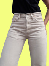 Charger l&#39;image dans la galerie, Jean Levi&#39;s 501 XX Sandra - Coton Blanc cassé. Taille S, 36, 38. W29 L34
