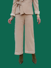 Charger l&#39;image dans la galerie, Ensemble vintage Maury - Blazer et pantalon fendu. Beige. Taille S, 36, 38. Made in France
