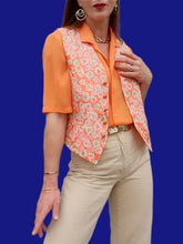 Charger l&#39;image dans la galerie, Chemisette et gilet vintage Claudy - Orange à fleurs. Taille L, 40, 42.Carole Richard. Made in France
