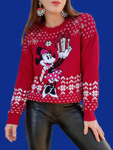 Charger l&#39;image dans la galerie, Pull &quot;Seconde&quot; Carla - Rouge Minnie. Taille M, 38, 40. Disney, Mickey and Friends.
