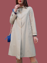 Charger l&#39;image dans la galerie, Trench-coat vintage Élisa - Couleur sable. A capuche amovible. Taille S, 36, 38.
